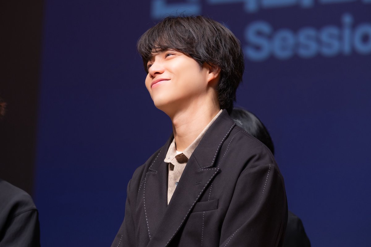__II29xx's tweet photo. @xxx 
260703 富川国際ファンタスティック映画祭 GV

❤️（ id crop × ）

#重岡大毅 #5秒で完全犯罪を生成する方法
#BIFAN #부천국제판타스틱영화제 https://t.co/zFqNzejIL1
