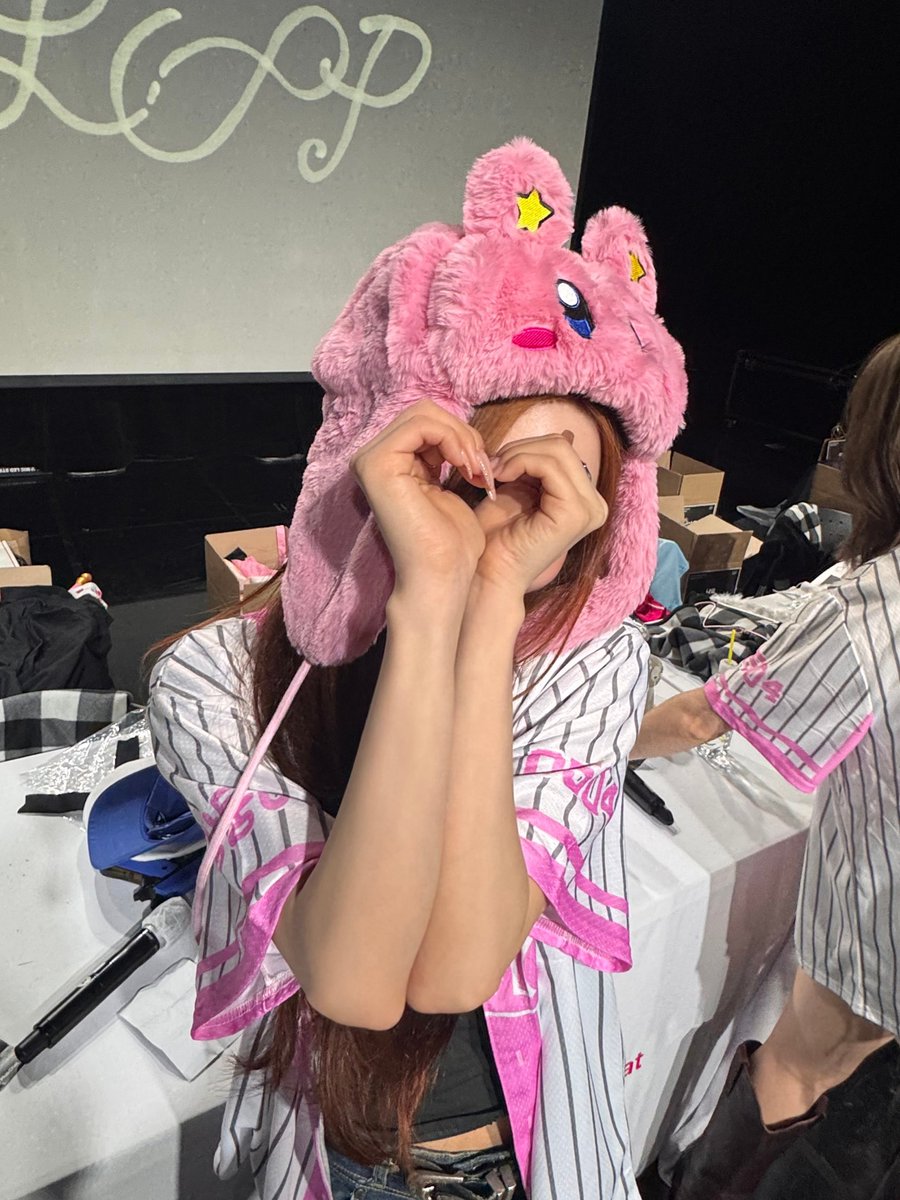 IOI_THAILAND's tweet photo. [TRANS] ชองฮามาอัพเดทใน Plus Chat ค่ะ

‘ฉันคงไม่มีวันลืมช่วงเวลานี้ไปตลอดชีวิตเลยค่ะ

มีความสุขมากซะจนอดคิดไม่ได้ว่า… เราจะมีความสุขได้ถึงขนาดนี้เลยเหรอ’

#Suddenly3rdWin #IOI12thWin 
#아이오아이 #IOI https://t.co/unkHUG57aG