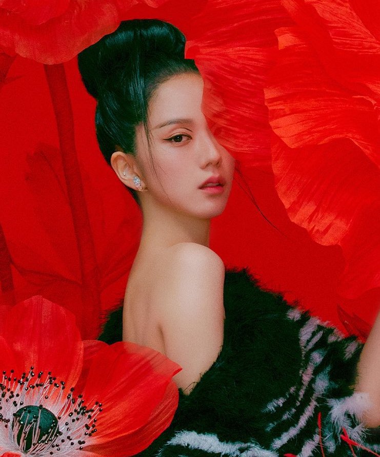 AboutJisooYT's tweet photo. ‘ME’ by JISOO has now surpassed 1.25 BILLION total plays on YouTube Music. It is her 1st project to achieve this. https://t.co/wpMxE1wRxe