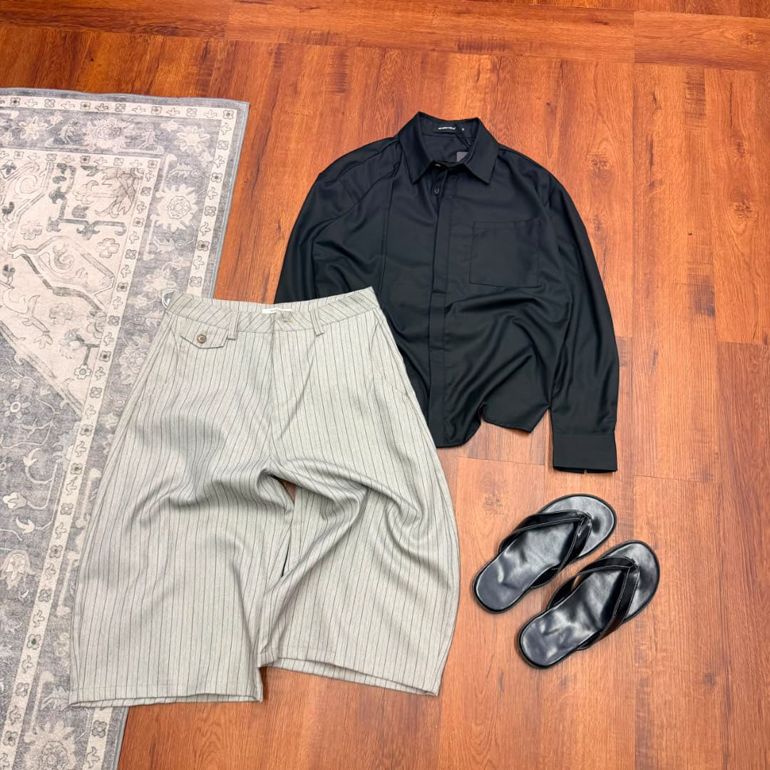 Citytheplug's tweet photo. 🏷️ Shirt: 50,000 (47$)

🏷️ Pant: 55,000 (40$) https://t.co/9b60jcPJcf