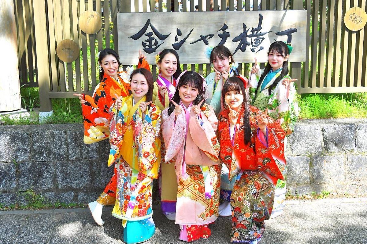 PSJapan2011's tweet photo. 【催しまで35日】
改めて結成15周年を迎える
#あいち戦国姫隊 とは❓

2011年8月5日 愛知県により結成
2015年からは民間運営に🏯
戦国時代の姫様が現世に蘇り
愛知の歴史や武将の魅力を発信👑
現在は #金シャチ横丁 公式語り部としても活動中🌸

姫様紹介へ続く

#姫隊15周年
https://t.co/V8qM6oSweZ https://t.co/nn7k9DSRlR