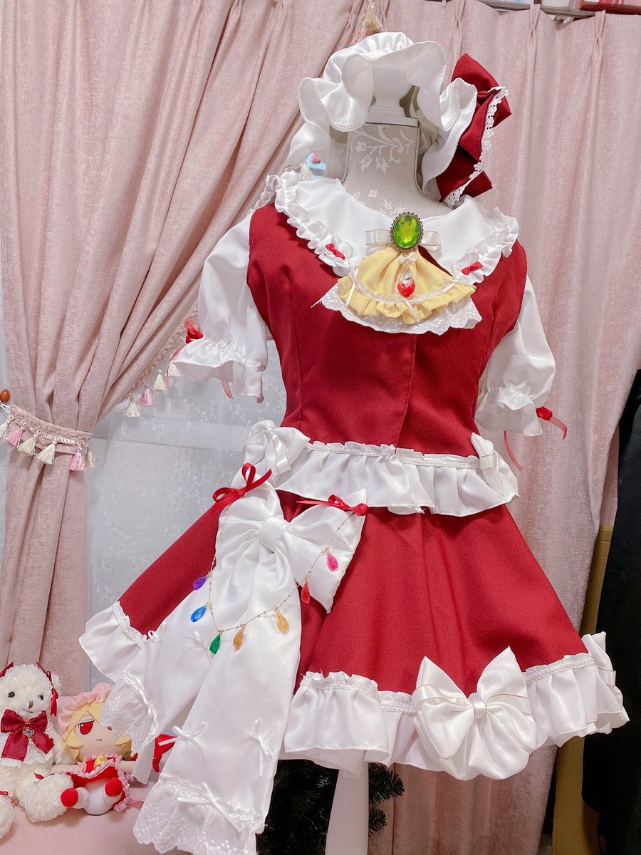 okaemina_cos's tweet photo. 製作したフランちゃんのアレンジ衣装🎀🪡

#7月4日はフランの日 https://t.co/dY4WUnHx0q
