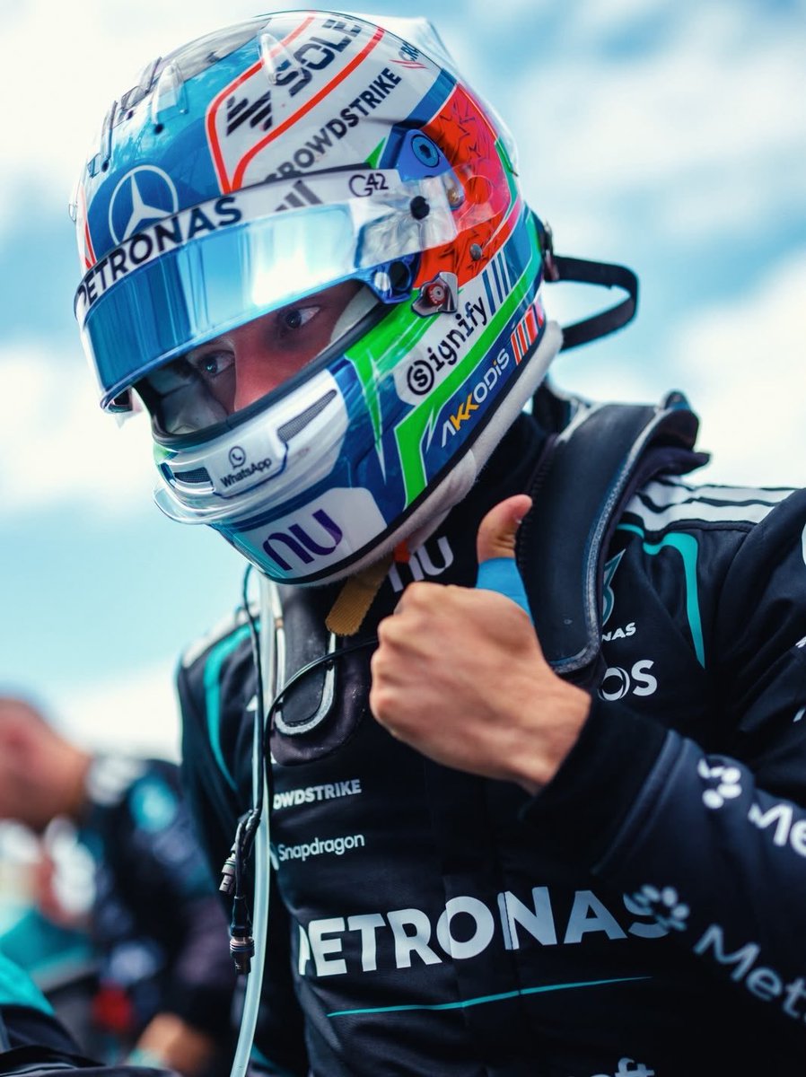 MercedesAMGF1's tweet photo. Full focus on Saturday at Silverstone - let’s get after it 👊 https://t.co/6rsV3CJfA3