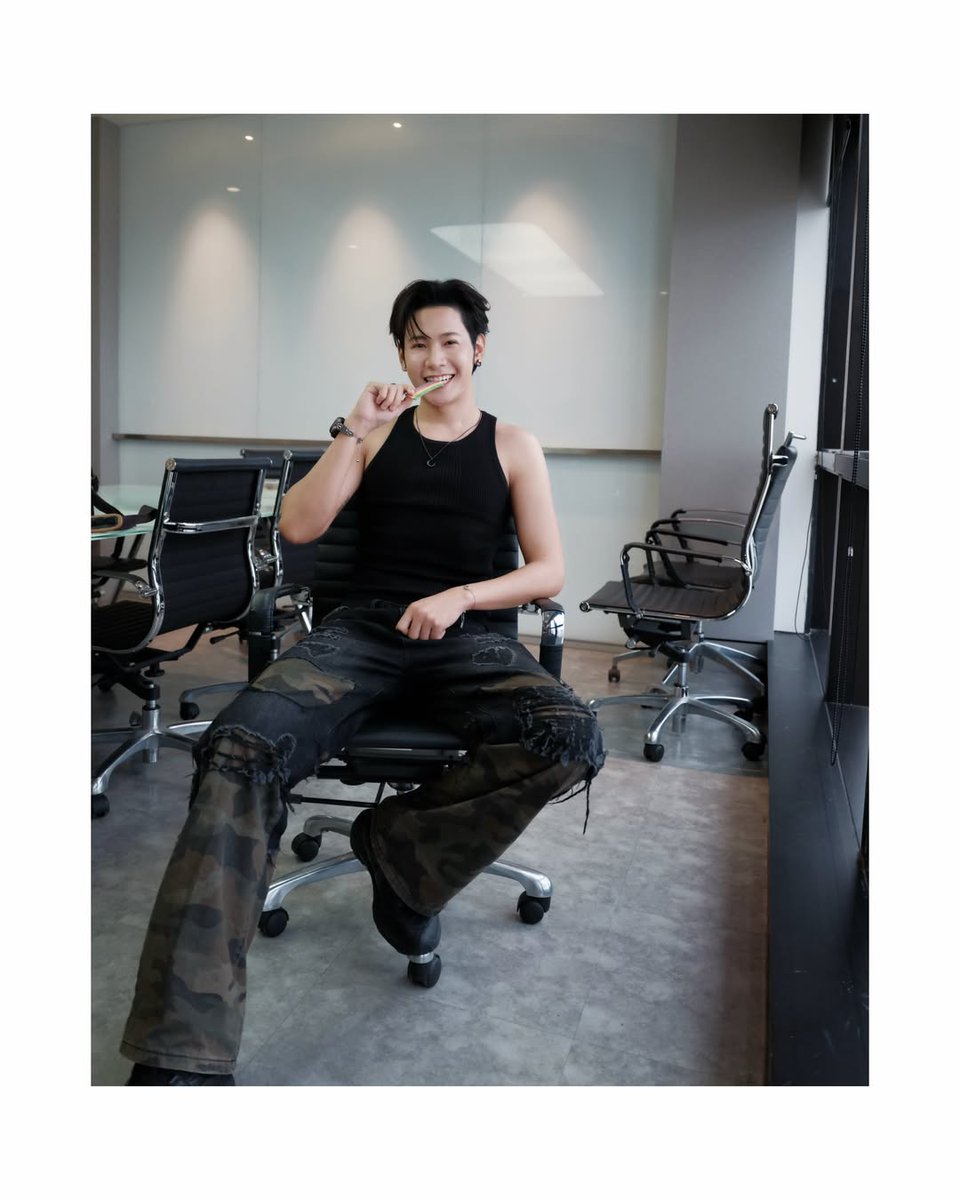 Singtofc_Th's tweet photo. [PIC] 260704 __singto IG Update 

#SingtoPrachaya
#สมุนจ้าวป่า https://t.co/VKV57poEcv