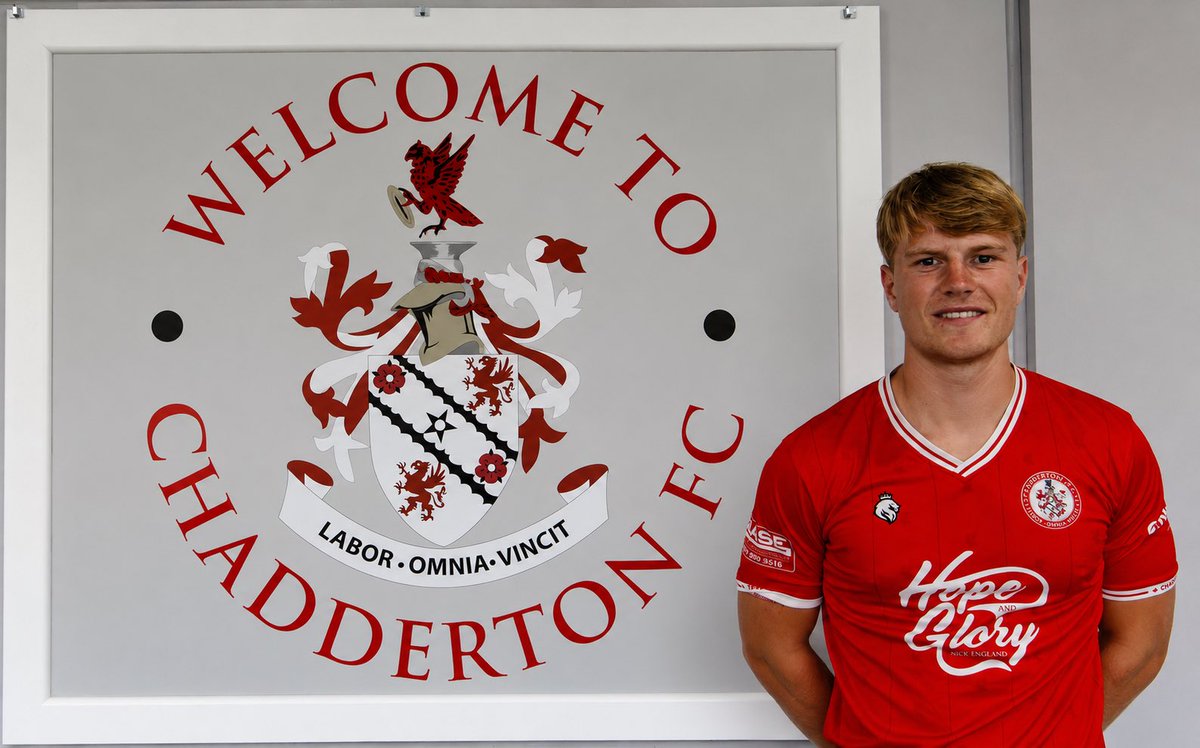 ChaddertonFC's tweet photo. Retained ✍🏻✅
Another player from last season has committed to the 2026/27 and that’s talented midfielder @Connor16high You’ll have seen that left foot wand a lot at the back end of the season and it’s here for another year!
Good luck Connor! #UpTheChad https://t.co/krNfuBastC