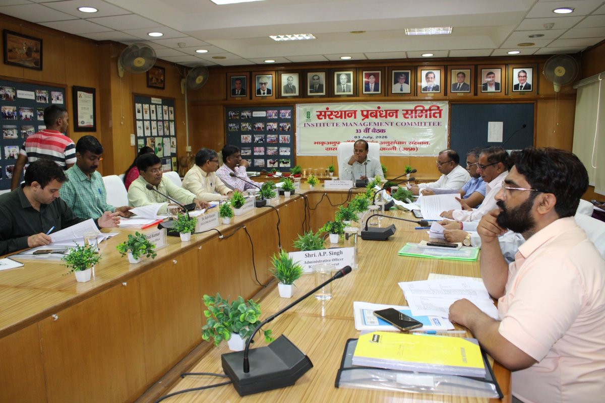 ICAR_CIRC's tweet photo. ICAR-CIRC, मेरठ में nstitute Management Committee की 33वीं बैठक का आयोजन संस्थान के निदेशक एवं समिति के अध्यक्ष डॉ. अशोक कुमार मोहंती की अध्यक्षता में संपन्न हुआ। बैठक में संस्थान की अनुसंधान, शिक्षा, प्रौद्योगिकी हस्तांतरण, प्रशासनिक एवं वित्तीय गतिविधियों की समीक्षा की गई। https://t.co/QR3LarNJtr