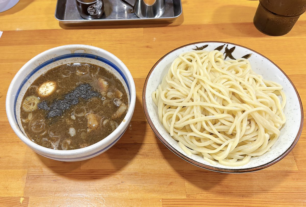 friest18052's tweet photo. なに食べてもうまい！ https://t.co/EXJY9mTcC7