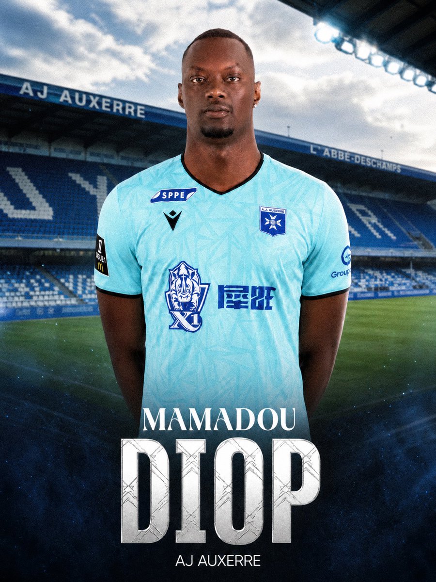 INFOSFOOTMAUR's tweet photo. 🚨🇲🇷 Mamadou Diop va s'engager avec l'AJ Auxerre (Ligue 1) ! 🔵⚪

Selon L'Équipe, le gardien de Grenoble va signer un contrat de 4 ans à Auxerre, malgré l'intérêt de Brest. https://t.co/DN6v0FuSv6