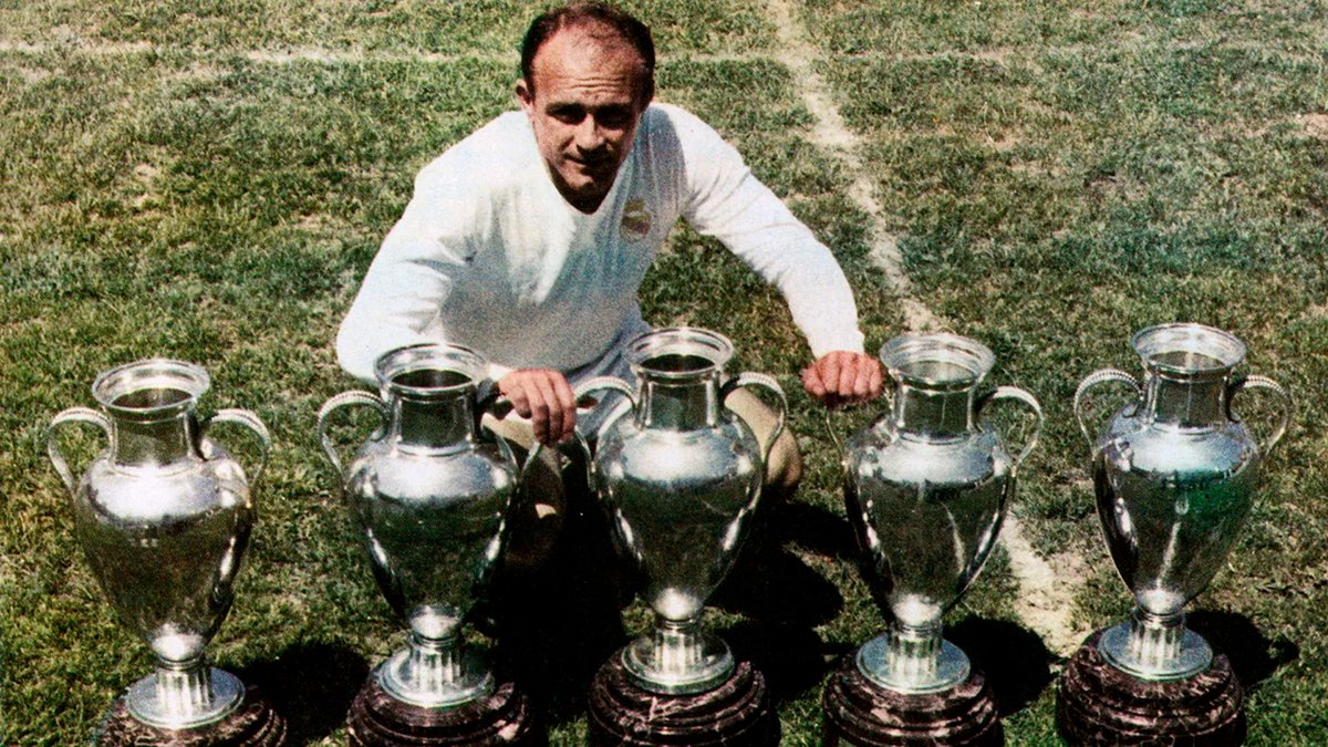 realmadrid's tweet photo. 💫 Hace 100 años nació Alfredo Di Stéfano. https://t.co/q3KcVoJprr