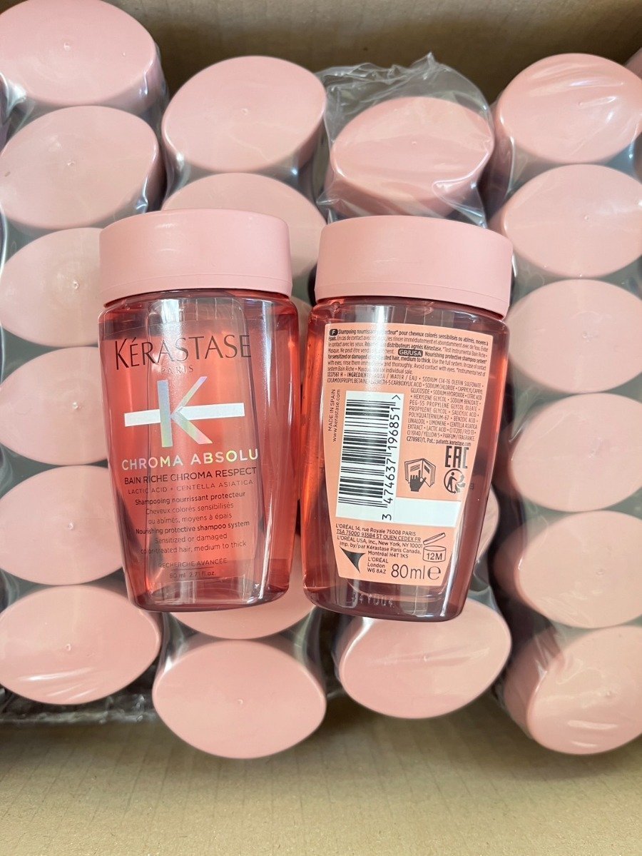 numjshop's tweet photo. #นัมสต็อค ✨🍄พร้อมส่งสูตรละ 220.-

🔸#Kerastase Nutritive Bain Satin Riche Shampoo 80ml 〰️ แชมพูที่มีส่วนผสมของสารบำรุงสูงเหมาะสำหรับผมแห้งมาก มอบสารบำรุงสูงและทำให้เส้นผมแข็งแรง

🔸Kerastase Chroma Absolu Bain Riche Chroma Respect 80ml 〰️ แชมพูทำความสะอาดล้ำลึก สูตรอ่อนโยนสำหรับผมทำสี เพิ่มความชุ่มชื้น และช่วยลดการเฟดของสีผมได้เป็นอย่างดี  เหมาะสำหรับผมอ่อนแอหรือผมเสียจากการทำสีผม บำรุงและปกป้องผมทำสี