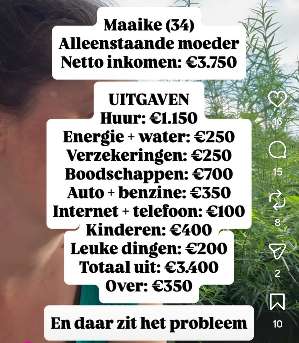 FuatOzen58's tweet photo. Vasıfsız ,DEVLETE katkısı SIFIR memurlar okusun. Hollandalı Anne eşinden ayrılmış Ünivesite mezunu..
3750 Euro maaş alıyor. AY sonu  elinde kalan SIFIR  yani kuyumcu ve Döviz bürosuna uğrayamıyor.
#yağmur
#cumartesi https://t.co/AbTawzvxDB