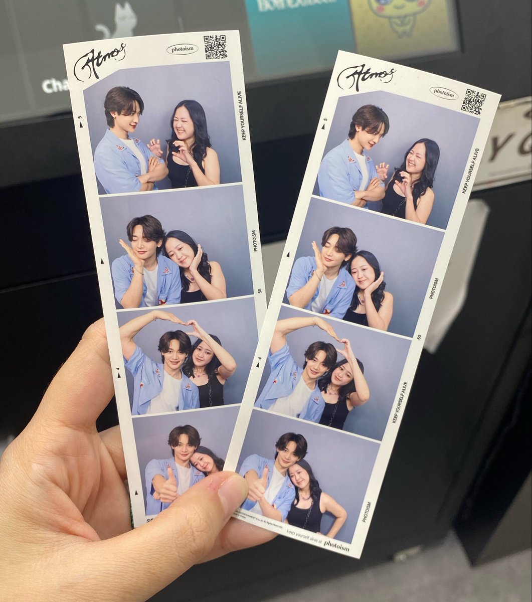 dinyanya's tweet photo. udah lama ga fotobox brg pacar 🩵 https://t.co/BOhDveeUik