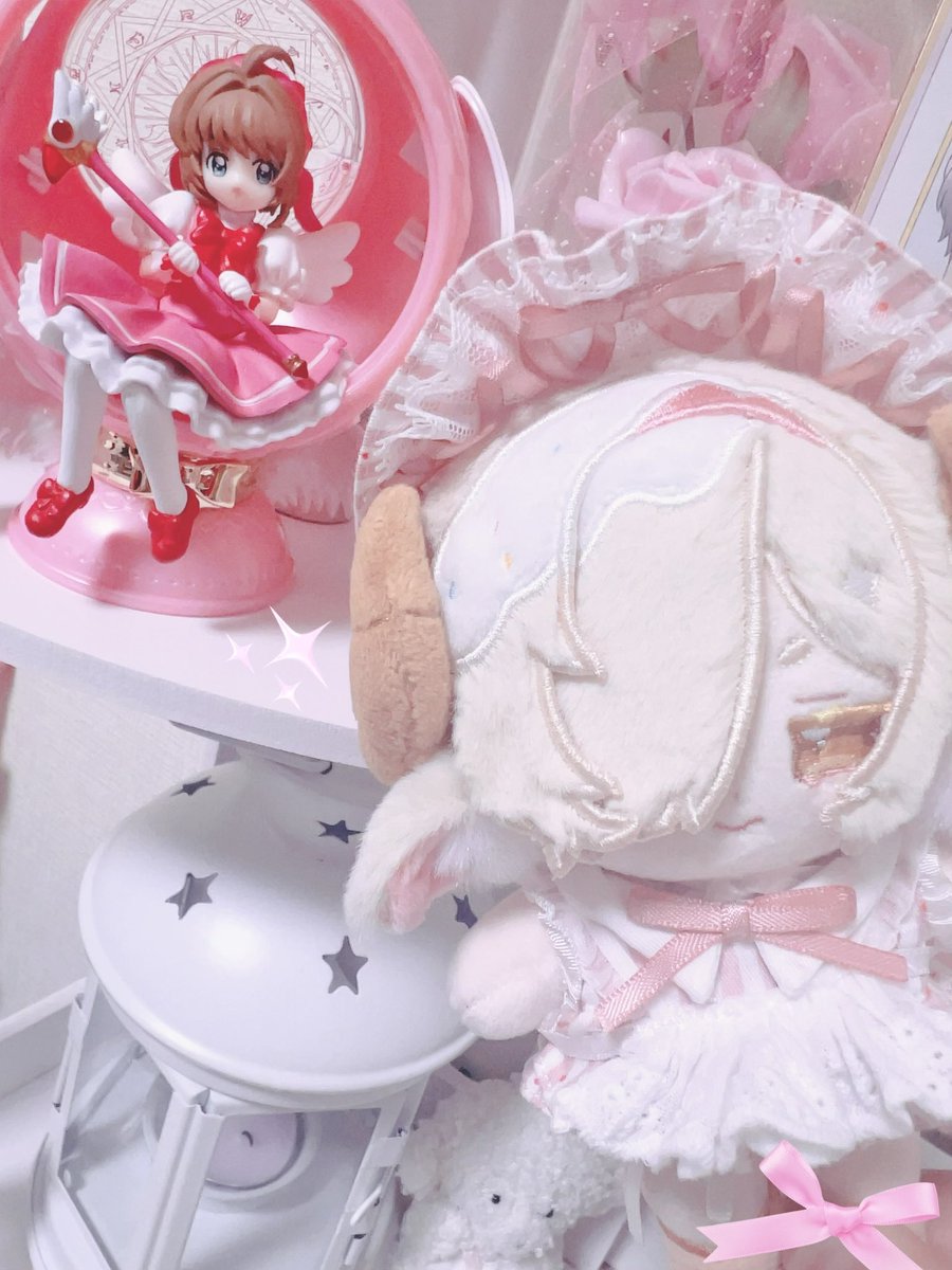 Megurisou001's tweet photo. この度@nui_akitya 様から素敵なぬいちゃん用のお洋服をお譲り頂きました❣️早速メルトくんに着てもらったのですが、とても可愛くて写真を撮る手が止まりません…！！🙌🏻💕 #にくむぎ畑 https://t.co/ZcyNIZo6YZ