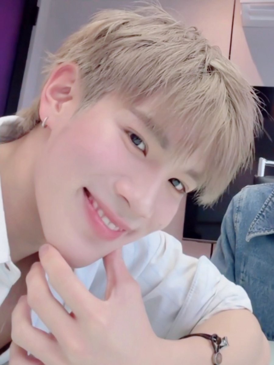libraforq4th's tweet photo. คนจ๋วย 🥺🪽✨ https://t.co/KdewsyV70f