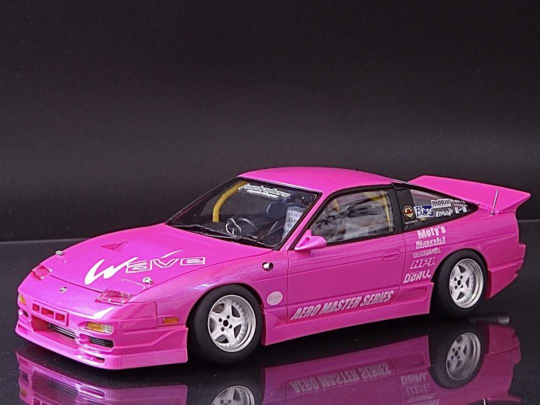 13NAspiration's tweet photo. WAVE180SX完成しました!
アオシマ1/24
B-WAVE AEROMASTER 180SX Version Ⅰ '26
アオシマのWAVE180をベースに実車を出来る限り再現!
大好きなWAVEのデモカーなのでいつもより気合い入れて再現しました
#アオシマ
#WAVE180SX
#proshopWAVE
#DOALL https://t.co/MtEHfHEJmB