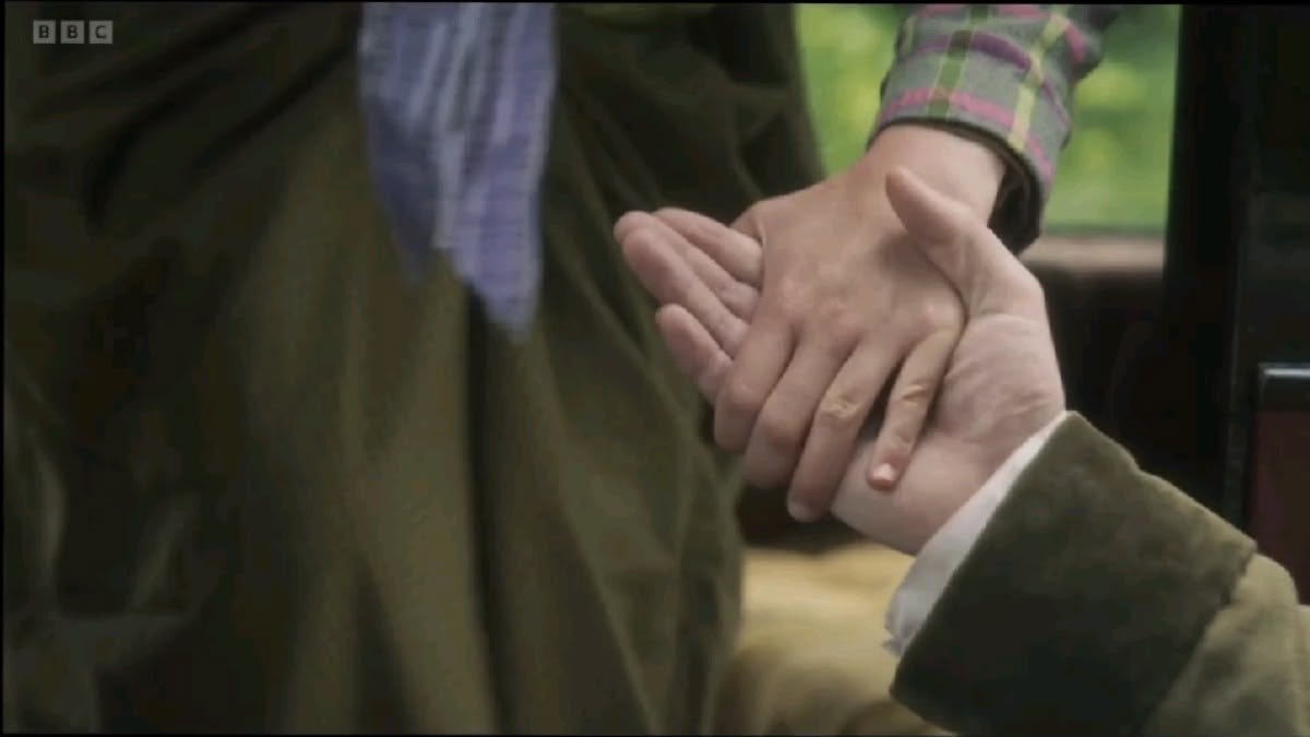 rosenylunds's tweet photo. Some ‘The Other Bennet Sister’ scenes involving hands to help make your Saturday better https://t.co/XnnOnDElly