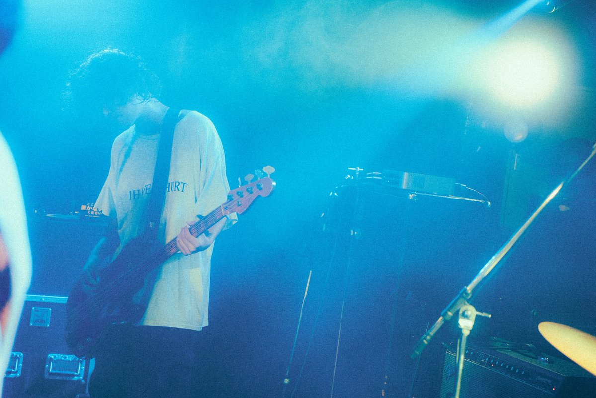 toyjoy_band's tweet photo. // Live Photo //

2026.6.26(fri) 下北沢ERA
ToyJoy pre. "Sousei II"

Photo by @shinmachida1999 https://t.co/j9rYw5w9DX