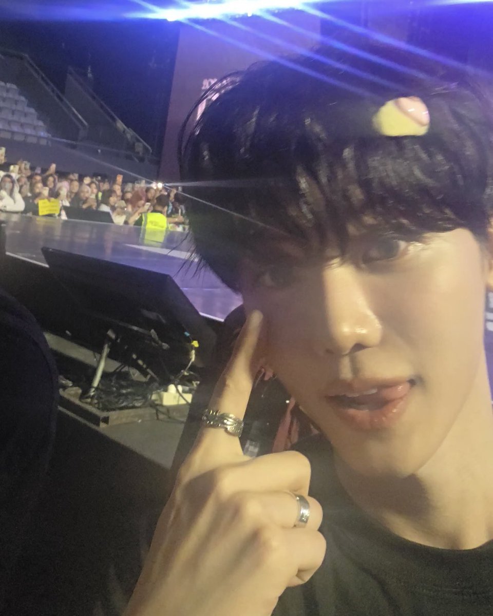 crexmshake's tweet photo. ㅠㅠㅠㅠㅠㅠㅠㅠ🤍🤍🤍🤍🤍 https://t.co/rk1TZbZUKg