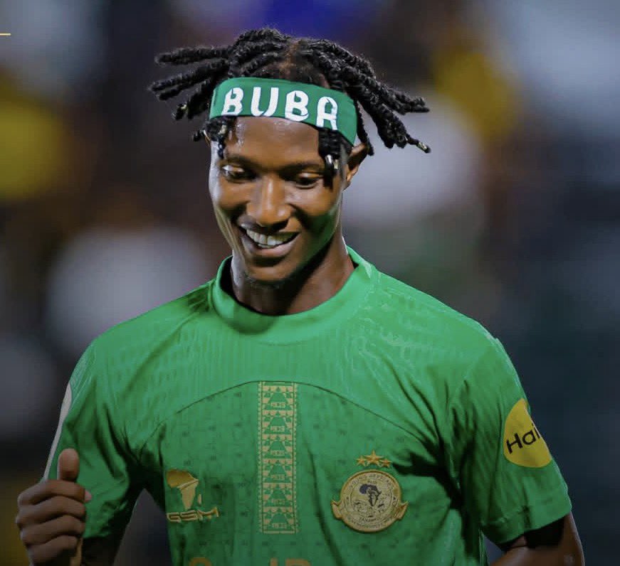 MsauziTz_'s tweet photo. 🚨 BREAKING: Tetesi zinaeleza kuwa Yanga inaweza kuachana na Buba Jmameh kabla ya msimu mpya kuanza. Je, ni muda wa kuagana?
#YangaSC #NBCPL
Follow @MsauziTz_ https://t.co/rwoa45atgq