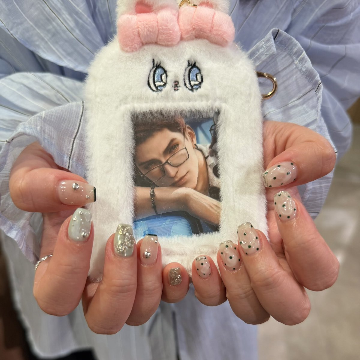 applefishbaby's tweet photo. Valko inspired nail art #chocomint 💚🤎🍦
#BringValkoback #BringbackValko https://t.co/KsVaF9ArOg