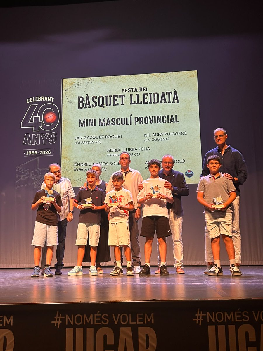 CBPardinyes's tweet photo. Ahir vam viure la 40a Festa del Bàsquet Lleidatà de l'@RTLleidaFCBQ, on Pau Navarro (Sots 20 Masculí Preferent), Jan Gázquez (Mini Masculí Provincial), Gerard Mir (Premini Provincial) , Dani Gil (Premi a la Constància i Abnegació) van ser premiats. Enhorabona a tots! https://t.co/6fjD26glC0