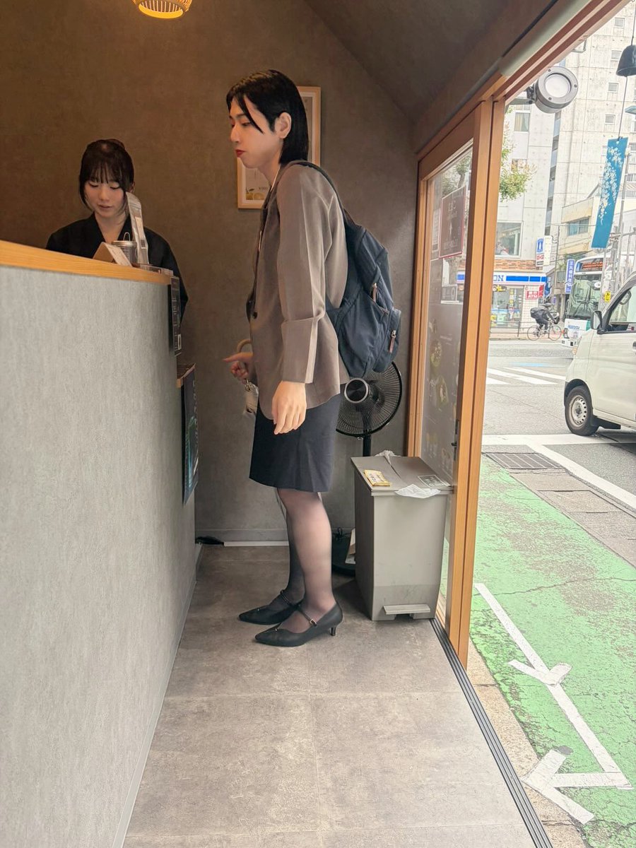 tsubaodesu's tweet photo. 姿勢悪い😭 https://t.co/qBY3ZKOuBu