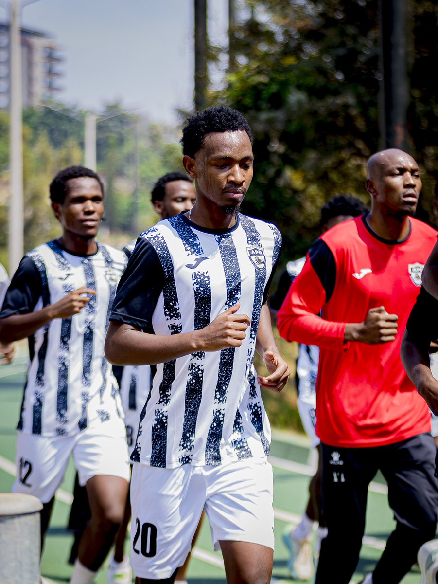aprfcofficial's tweet photo. ⚫⚪ Day 3 of Preseason

The work continues! Today, APR FC took to the running track at Nyarutarama Golf [ kigali running track ]for another intense preseason training session as preparations for the new season gather momentum.

#APRFC #CLUBGIANT https://t.co/U3jwTieGTz
