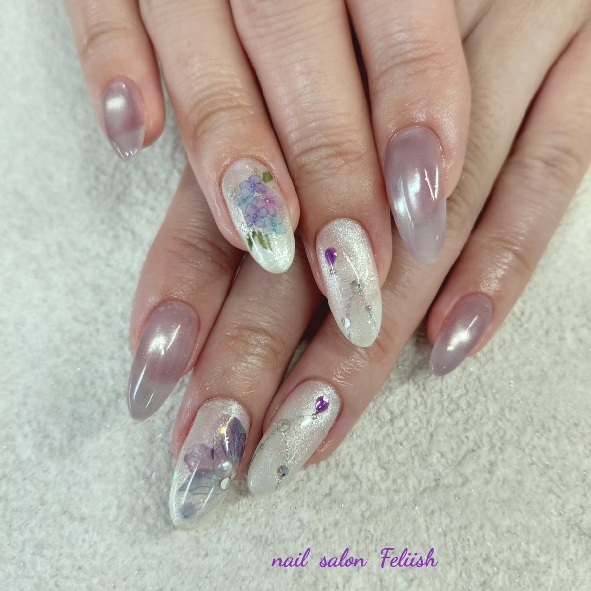NFeliish's tweet photo. 🏵お客様ネイル🏵
紫陽花で梅雨ネイル💜

*＊*＊*＊*＊*＊*＊*＊*＊*＊*＊*
nail salon Feliish
~お客様の日常に小さな幸せを~

■営業時間　10:00~17:00
■定休日　　木曜&amp;日...

詳細はこちら↓（ネイルブック）
https://t.co/eWz8QcJWfa https://t.co/mwOkWO3avX