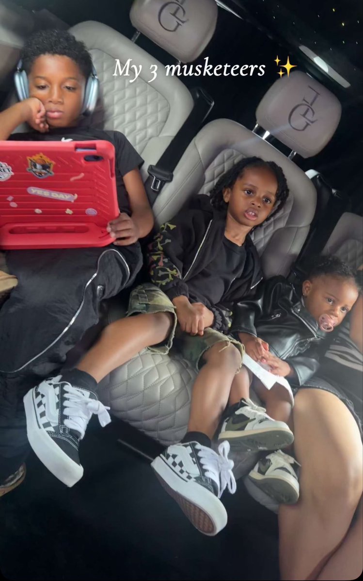 Derahback's tweet photo. 3 Wiz kids.❤️ https://t.co/m5M8KABVzN