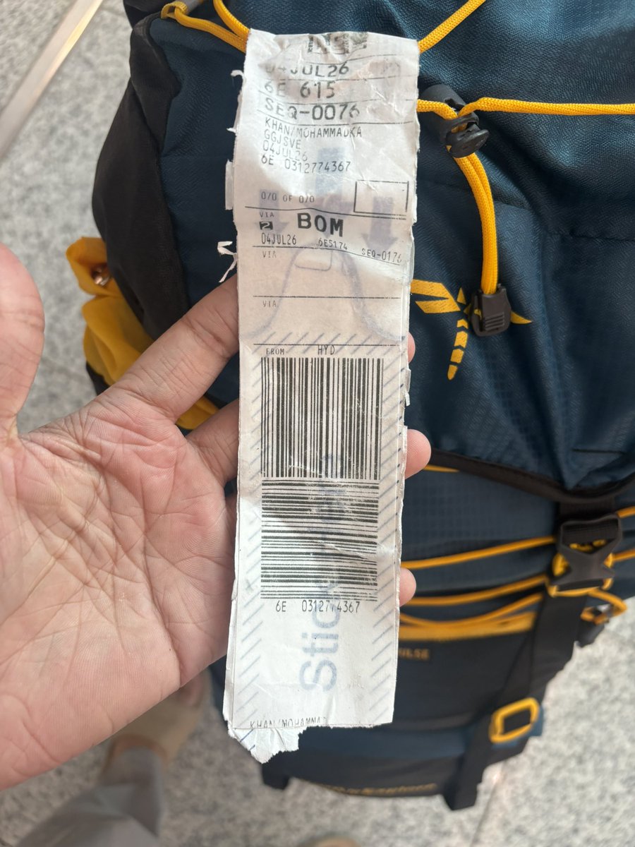 izzmekaif's tweet photo. @IndiGo6E @Reporte_Indigo Really disappointed with @IndiGo6E. My checked baggage was left exposed in the rain, and when I collected it, my luggage was soaked through. My expensive clothes inside got completely wet and potentially damaged. Flight 6E615 , PNR : GGJSVE https://t.co/t1x2deI1ol