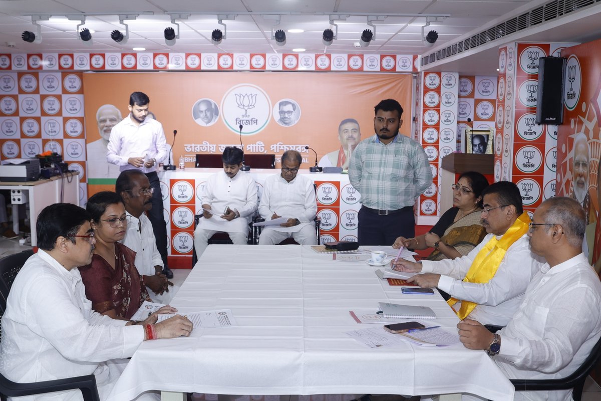 BJP4Bengal's tweet photo. Today at  ‘Janata Darbar’ organized at the State BJP Headquarters in Salt Lake, Honorable Chief Minister Shri @SuvenduWB  attentively listened to the grievances, problems, and demands of the common people, assuring the citizens present of a swift and effective resolution to their various issues, he conveyed a message of always standing by their side.