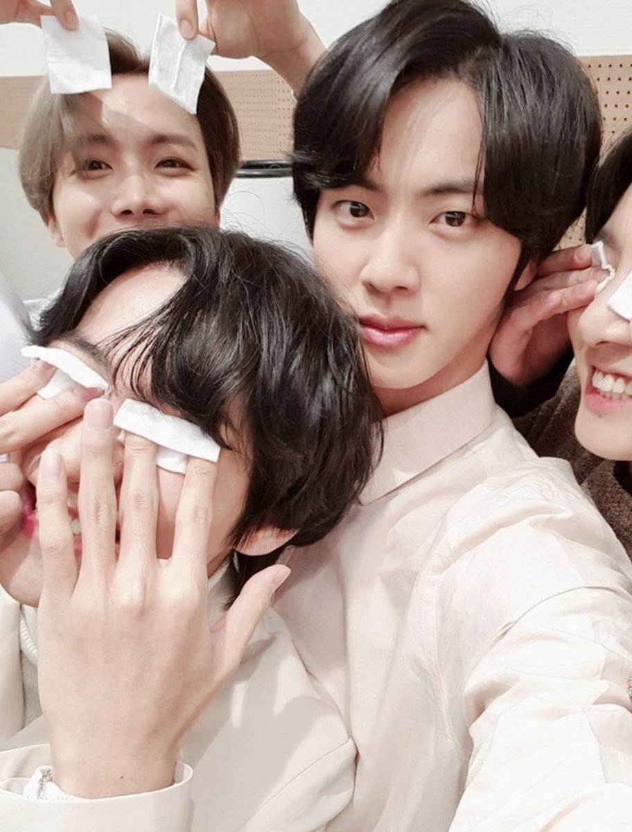 mypretty_jin's tweet photo. 변함 없어서 좋다 영원했으면… https://t.co/FV6I5nOvB6