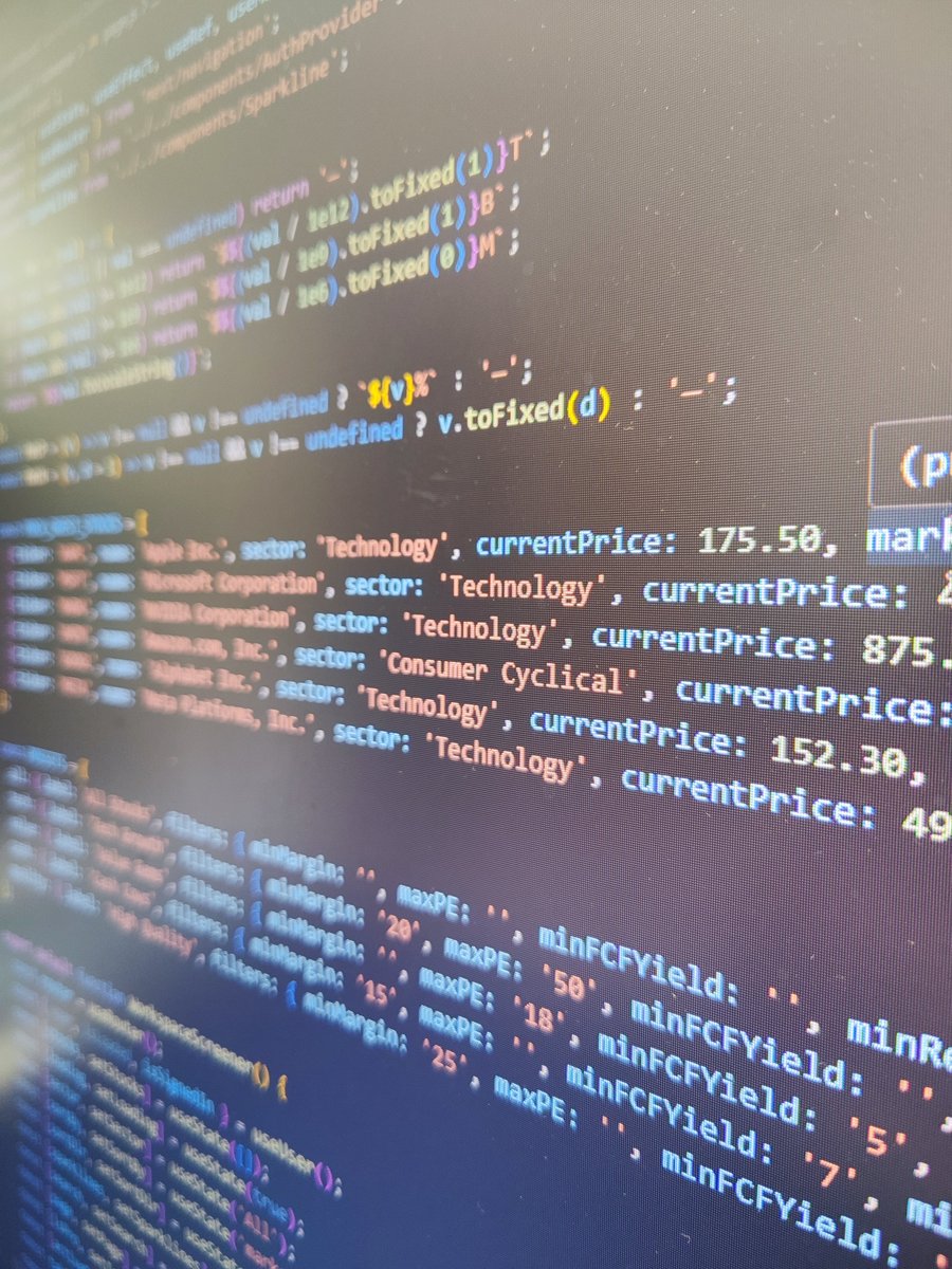 PabloDevelops's tweet photo. First time i saw an ide i felt in love with programming. What's your favourite IDE? https://t.co/EvzUDLzzIk