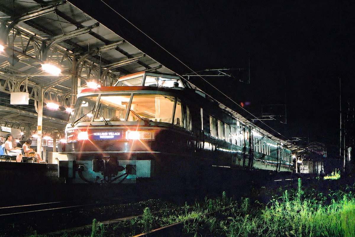思い出フォト 門司駅停車中のオランダ村特急 形式はキハ183、1988年に