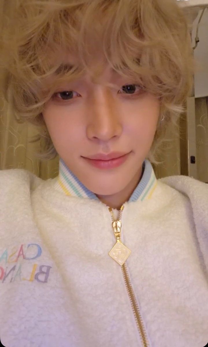 fadeintojenyns's tweet photo. ง่าา เหมือนเบ้บจิง5555555 https://t.co/opz0oXaRAO