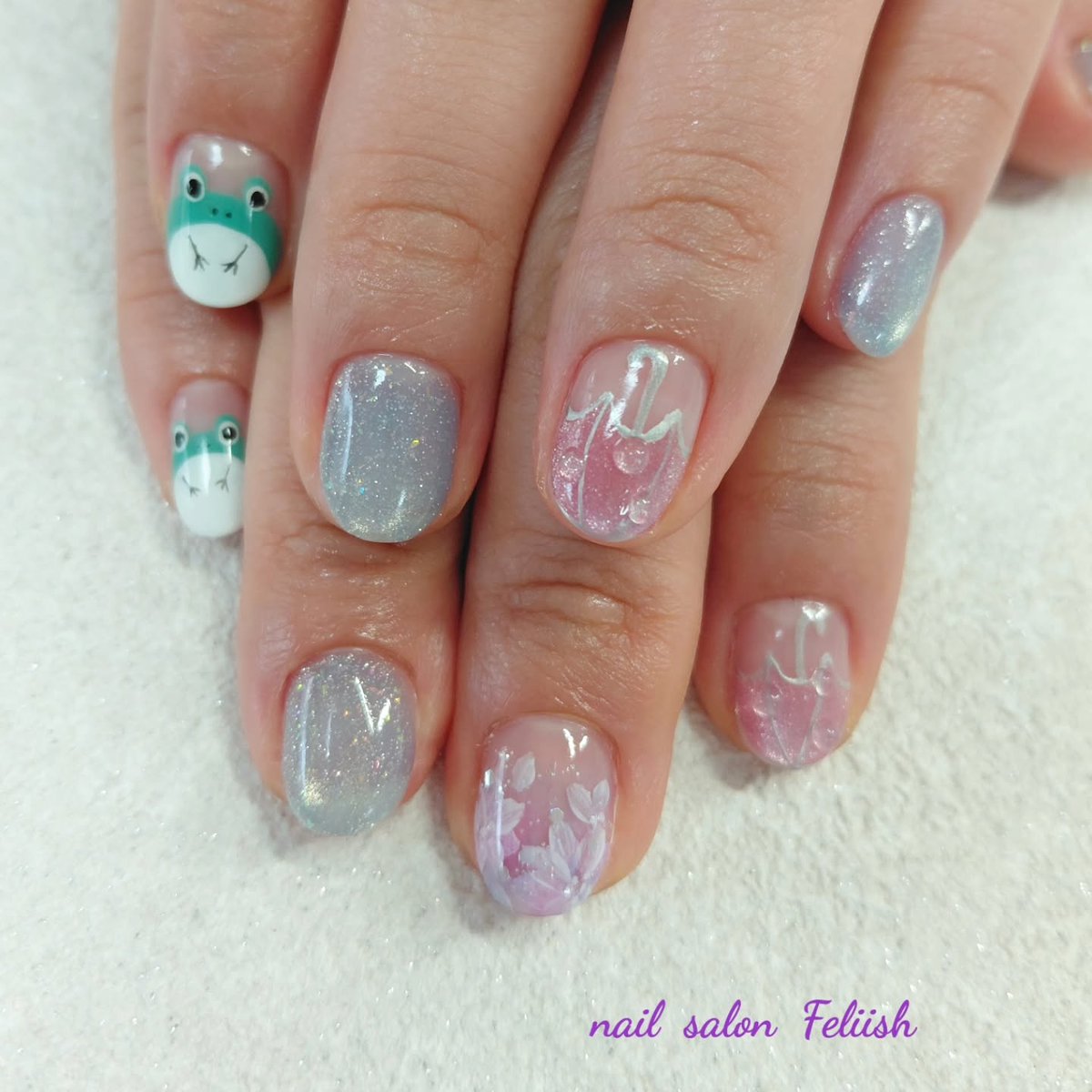 NFeliish's tweet photo. 🏵お客様ネイル🏵
梅雨ネイル☔

*＊*＊*＊*＊*＊*＊*＊*＊*＊*＊*
nail salon Feliish
~お客様の日常に小さな幸せを~

■営業時間　10:00~17:00
■定休日　　木曜&amp;日曜&amp;祝日...

詳細はこちら↓（ネイルブック）
https://t.co/K4uKE50E45 https://t.co/uMfnw5rmBc