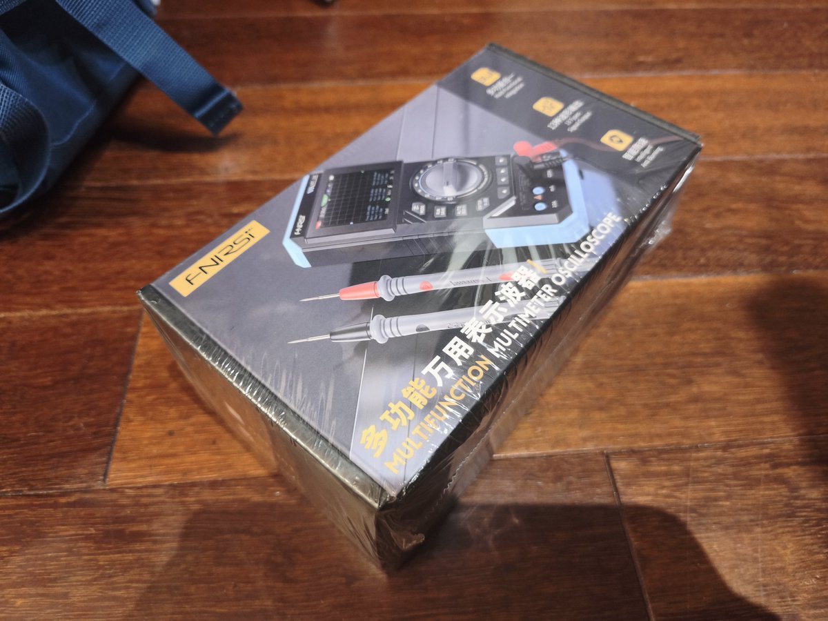 kotsu52's tweet photo. 話題の測定機メーカー、FNIRSIのdst-210購入。1chではあるがオシロも付いてるキワモノ。 https://t.co/7eSYKLxr0P