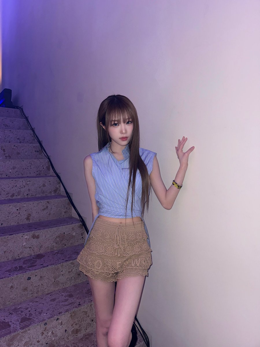 OgE929's tweet photo. 260704 예나코어 인스타그램 #최예나 https://t.co/qGgn8b88vU