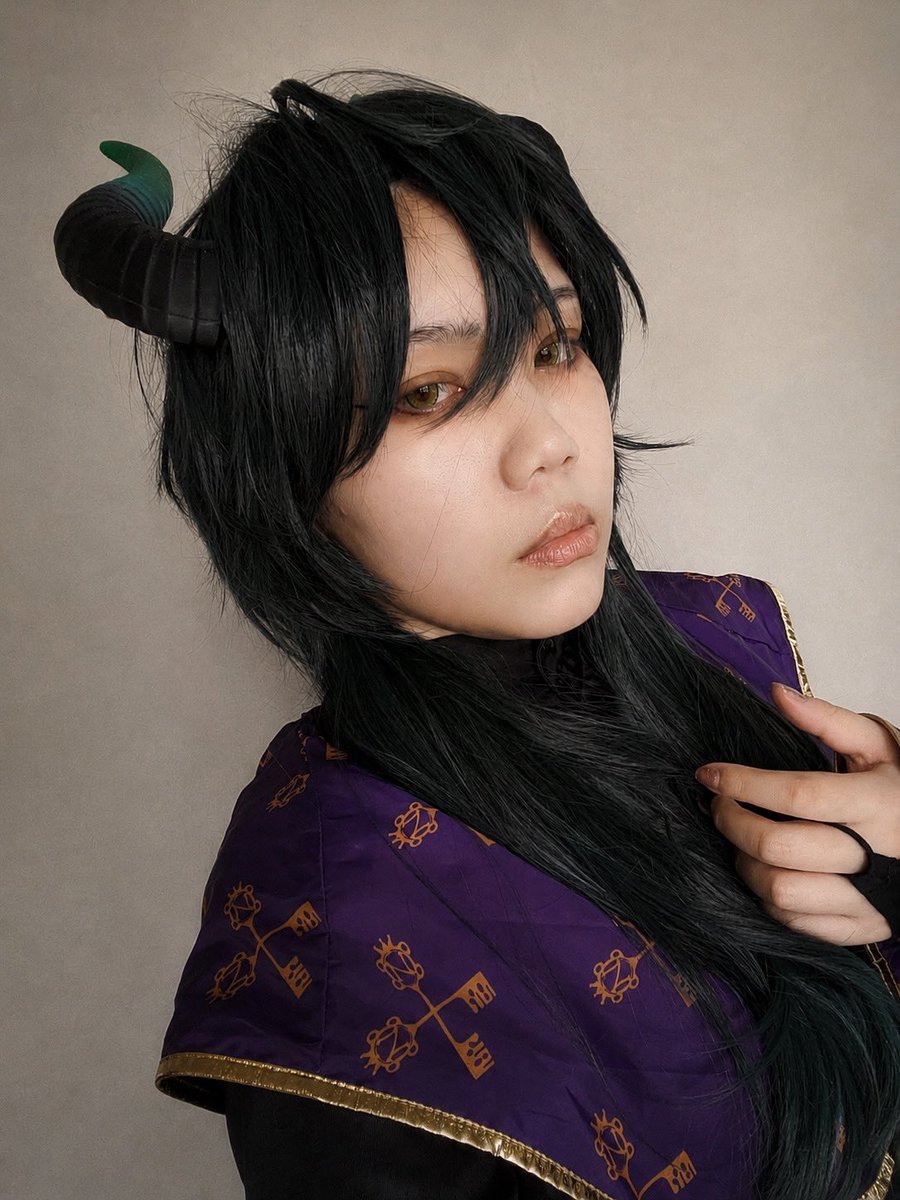 satoru_dansou's tweet photo. まだ、堕ちきれない。

#ツイステ
#ツイステッドワンダーランド
#twstコスプレ
#twst好きさんと繋がりたい
#マレウス
#マレウスドラコニア
#ディアソムニア
#Diasomnia
#MalleusDraconia
#twistedwonderland
#twst https://t.co/GDQjNu2kIR