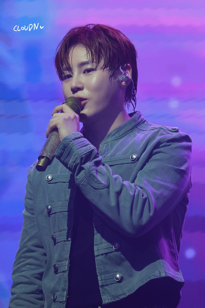 cloudn_hsw's tweet photo. 260704 하성운 RETRO ＆ NEWTRO MUSIC

#하성운 
#HASUNGWOON https://t.co/XvGElwC7WF