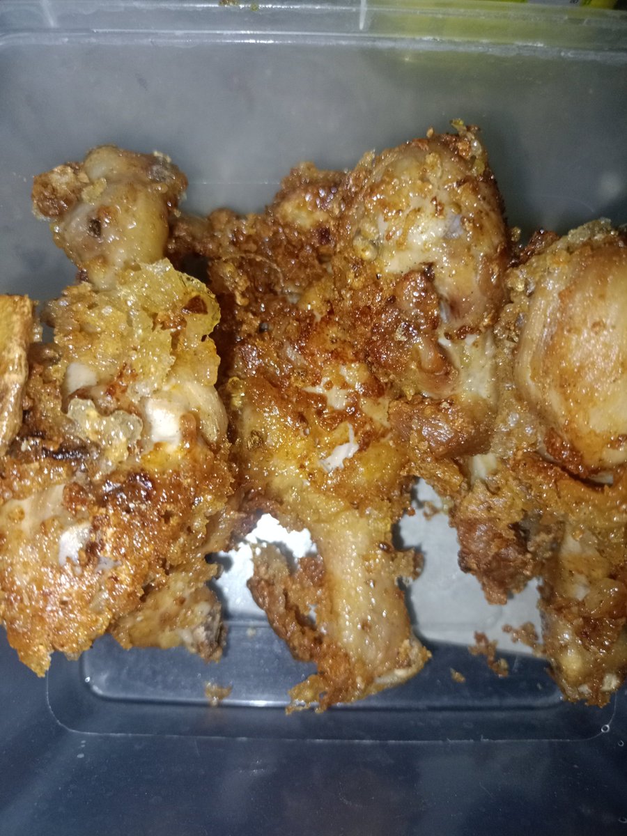 kiyddos's tweet photo. aduh produktif bgt ak hari ini, abis masak ayam bawang putih beserta saus cocolannya 🤤🤤🤤 sp mw https://t.co/9wNOCRUVK1