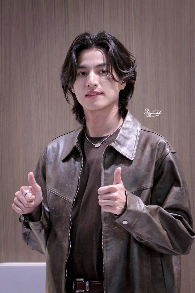 Cyanide24121990's tweet photo. โตแล้วเซะซี่ได้ มีกัดปงกัดปากนะ 💋

GULF​ WITH VIF IN KKN
#VIFKhonkaenxGULF
@gulfkanawut ꕀ #Gulfkanawut 𐐪𐑂 

〰️  #CyanideXgulfpic ᱸ⁎⁺˳ https://t.co/lTbMK1RgWn