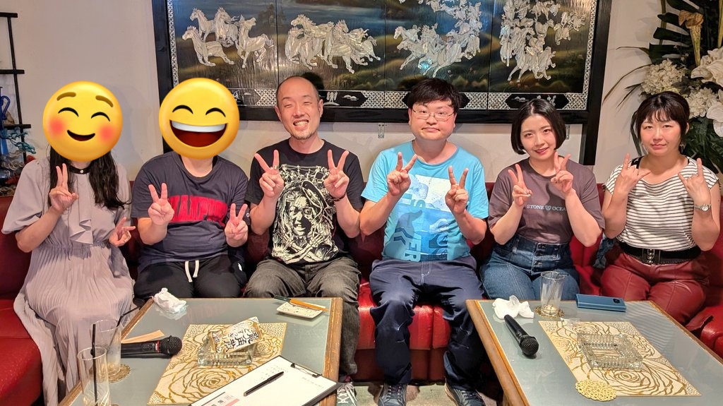 pluspixel_yoshi's tweet photo. 今日は月紬で「アニカラオフ会」🎤🎶

ご新規さん４人の中には岡山のアニメポップバンド STRONG WORLD @bandSTRONGWORLD の２人が参加してくれたりして、６人でアニソンを楽しみました🎤🎶

ご参加下さった皆様本当に有り難う御座いました🙇‍♂️

#岡山 #倉敷 #アニソン #カラオケ #オフ会 https://t.co/PxhS0d5Iks