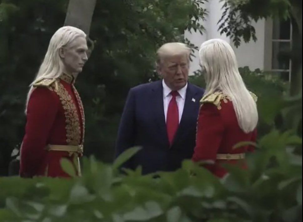 ECapitain77731's tweet photo. @Cassiopaea27324 What did you make of this? https://t.co/Gr70Ae8Av7