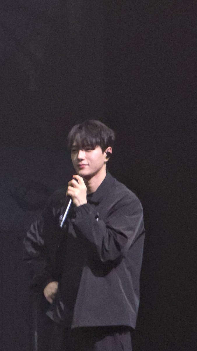 amyoouurjoy's tweet photo. #UNCHANGEDinJAKARTA #KimMyungsoo #UNCHANGED #CintakuMyungsoo #김명수 https://t.co/F1ublH4jKY
