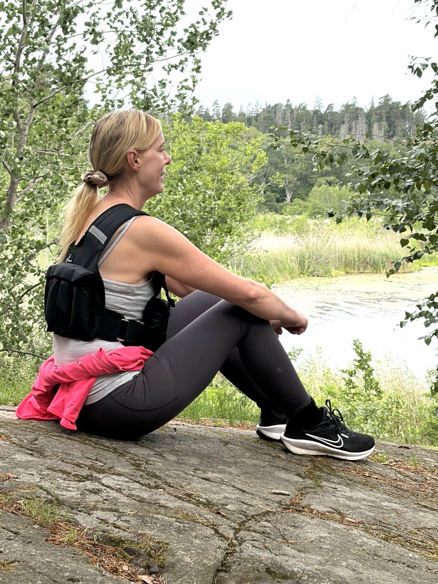 pinktearoom's tweet photo. Happy Saturday! ☀️
Getting my weekend walk in with my weighted vest. Small habits, big difference. Wishing you a wonderful Saturday! 🩷
#HappySaturday #WeightedVest #WalkMore #HealthyAgeing #Womenshealth https://t.co/EUKp8fOYuh