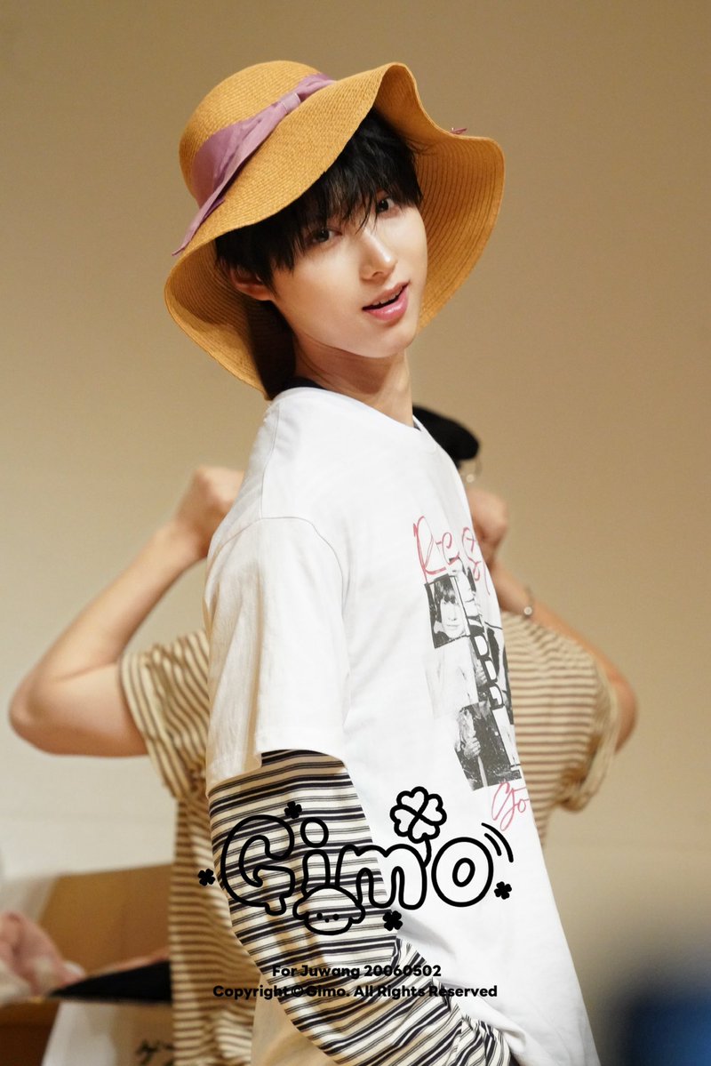 Gimo_to12's tweet photo. 👒
#Juwang #KickFlip #주왕 #ジュワン https://t.co/lA4aYs6qQV