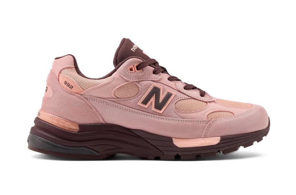 uptod4te's tweet photo. New Balance 992 “Pink Chalk”が国内7月10日（金）より販路限定で発売 【WEB抽選も受付中】［U992PK］【 ニューバランス ピンクチョーク ピンク ブラウン 新色 】
https://t.co/y5OtptR1l3 https://t.co/0xyyPsiivc