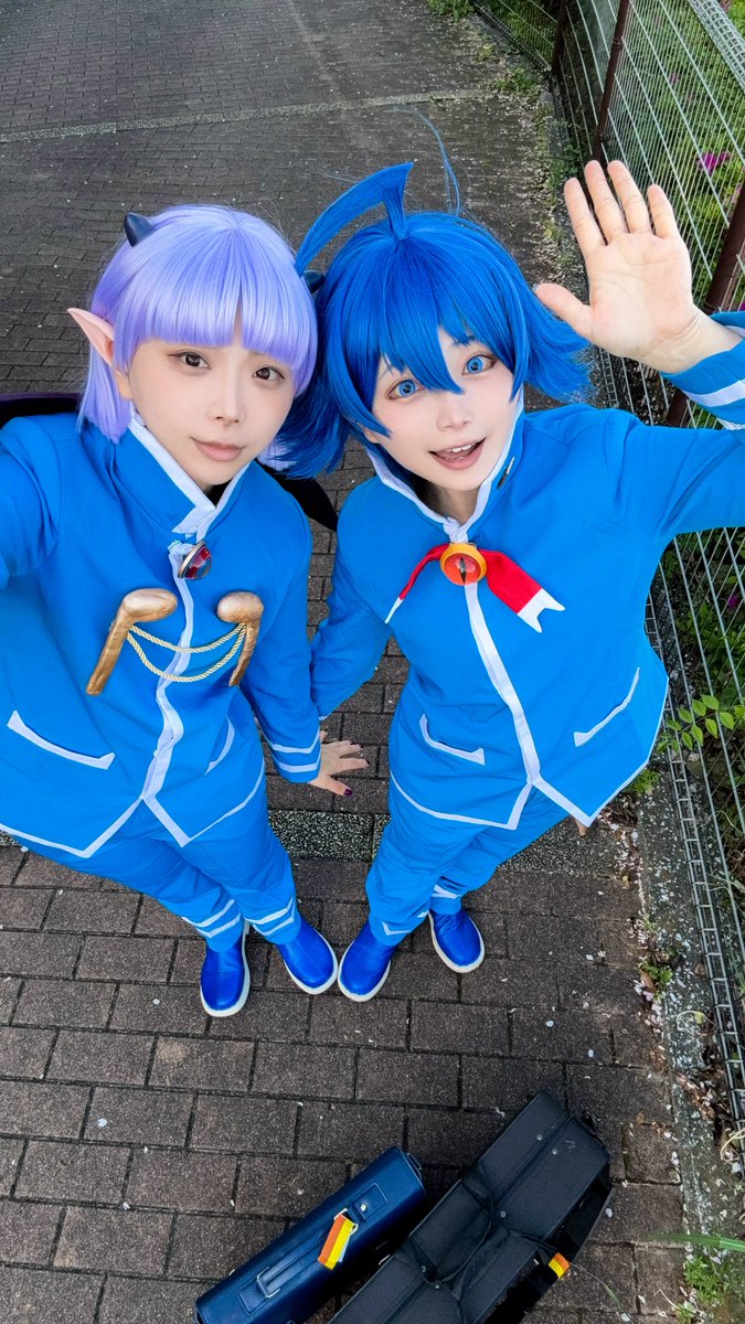 仲良しチェシャ猫♥️ハート 💜ハートを体で作る同身長組💙