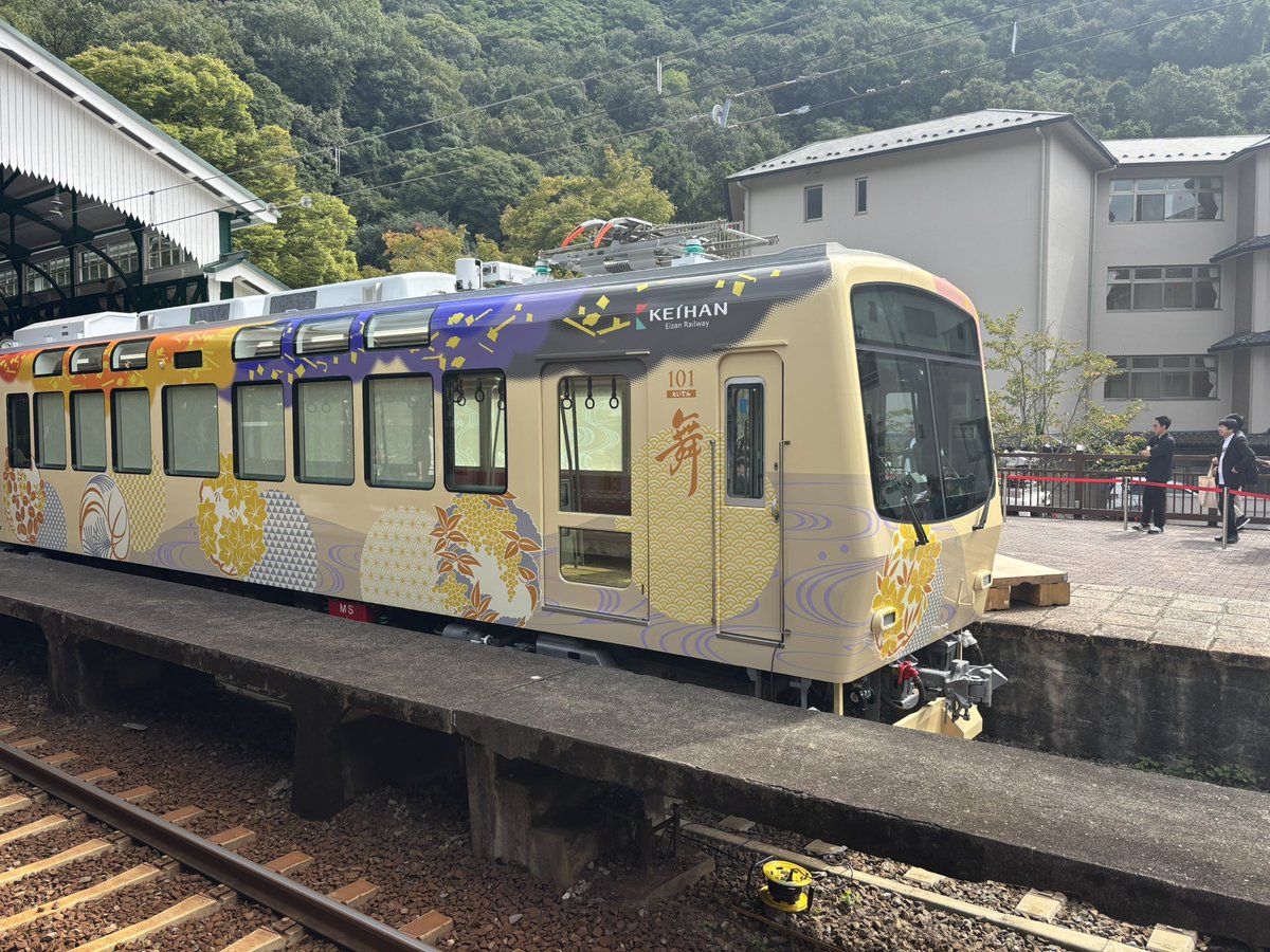 series21_'s tweet photo. #珍連結の列車をしれっとさらそう
舞お披露目の時のやつ https://t.co/cVgVlSAFkj